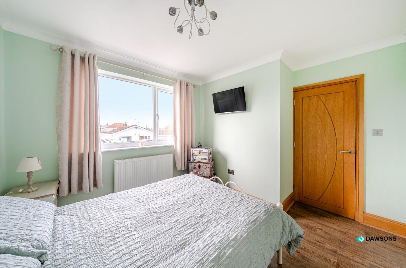 Three Cliffs Drive, Southgate, Swansea, SA3 2BN